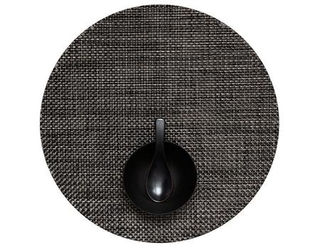 CHILEWICH BASKETWEAVE ROUND PLACEMATS - CARBON