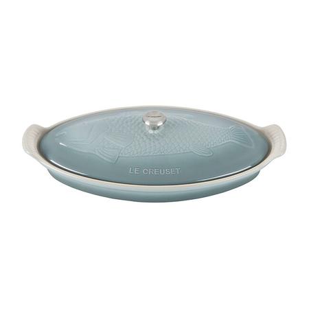 LE CREUSET 1.7 QUART FISH BAKER SEA SALT